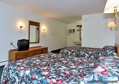 קולדווטר Rodeway Inn מראה חיצוני תמונה